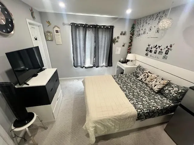 Queen Room